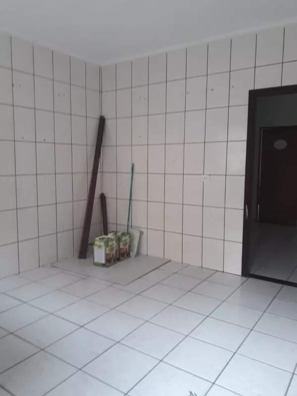 Casa à venda com 3 quartos, 100m² - Foto 9