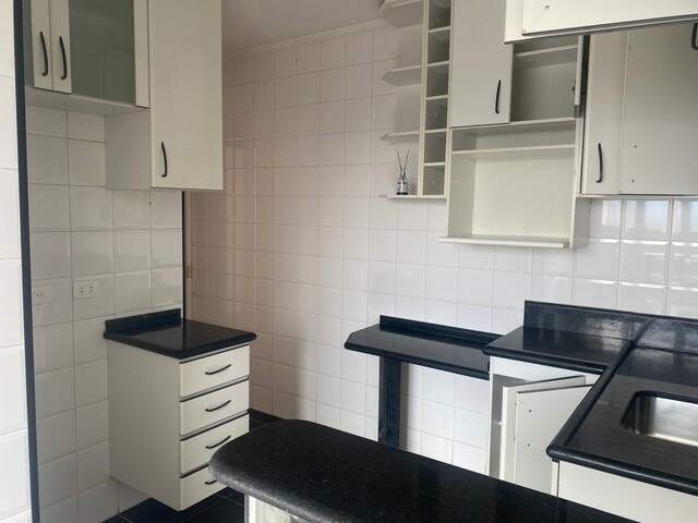 Apartamento à venda com 2 quartos, 57m² - Foto 10