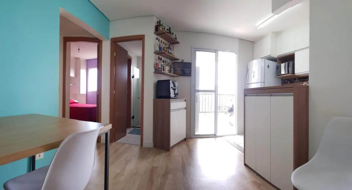 Apartamento à venda com 2 quartos, 46m² - Foto 2