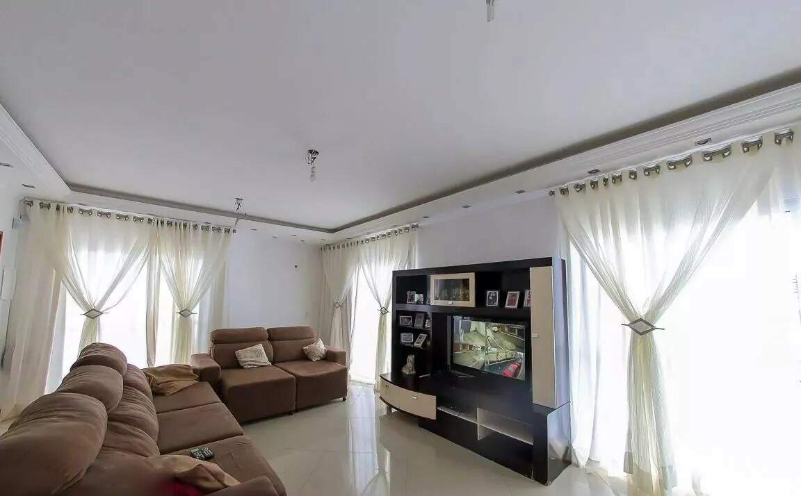 Sobrado à venda com 5 quartos, 180m² - Foto 4