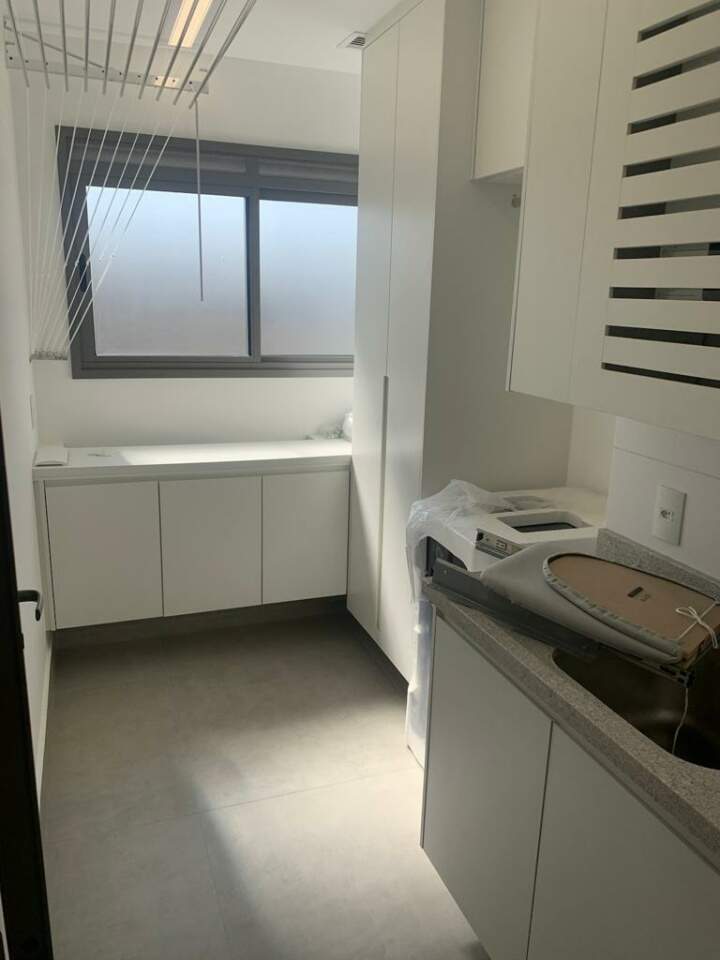 Apartamento à venda com 3 quartos, 150m² - Foto 14