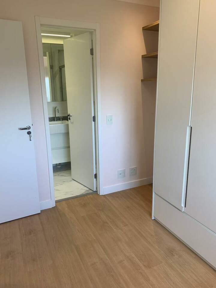 Apartamento à venda com 3 quartos, 150m² - Foto 18