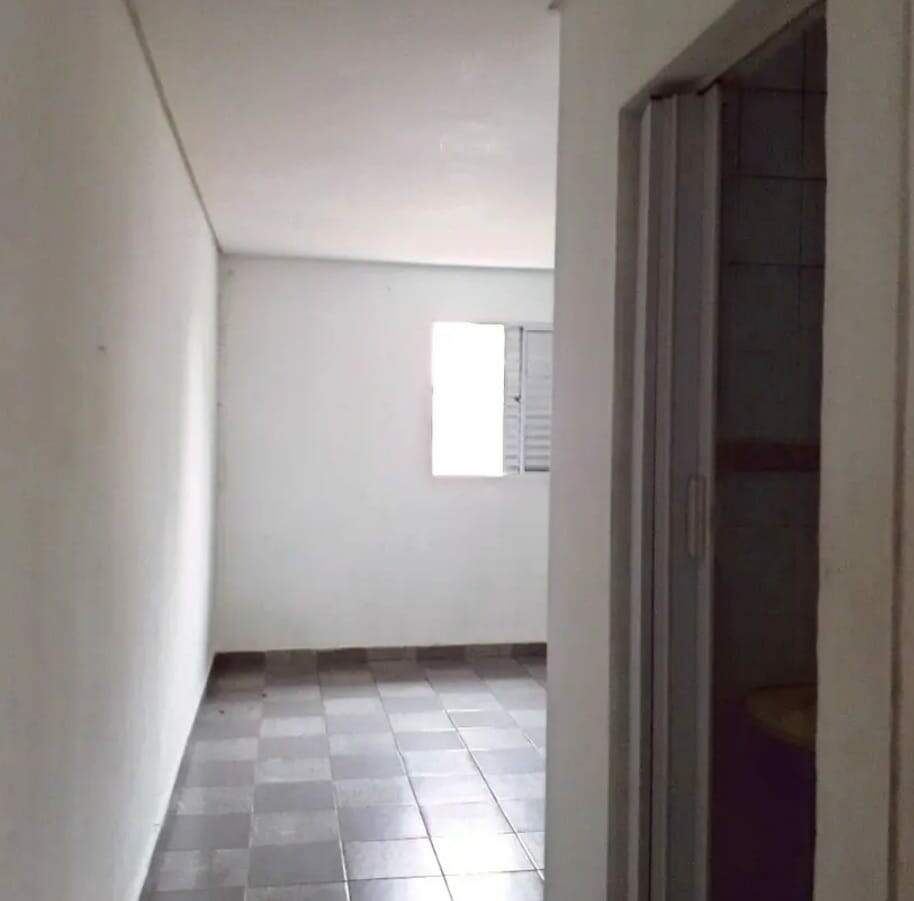 Casa à venda com 2 quartos, 150m² - Foto 11