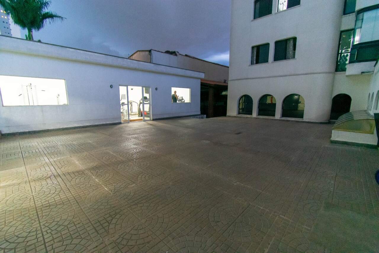 Apartamento à venda com 2 quartos, 80m² - Foto 20