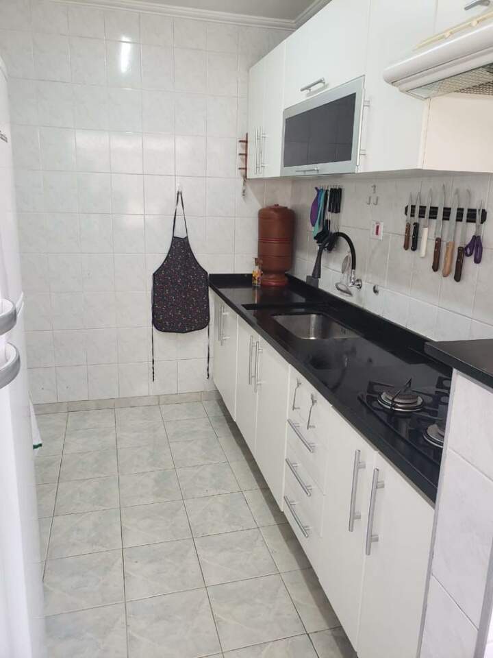 Apartamento à venda com 2 quartos, 70m² - Foto 9