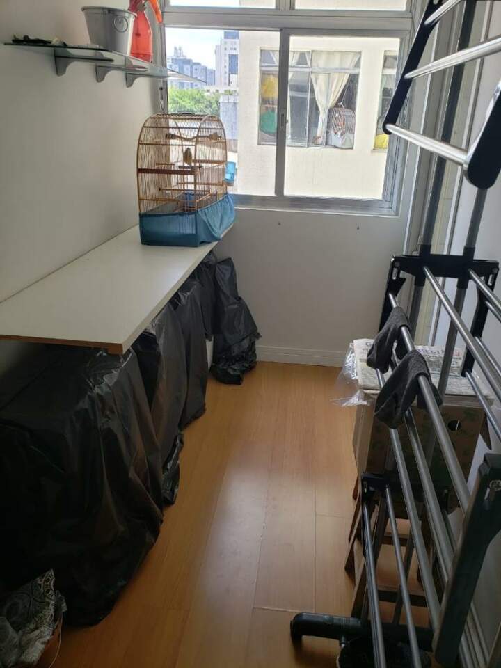 Apartamento à venda com 2 quartos, 70m² - Foto 11