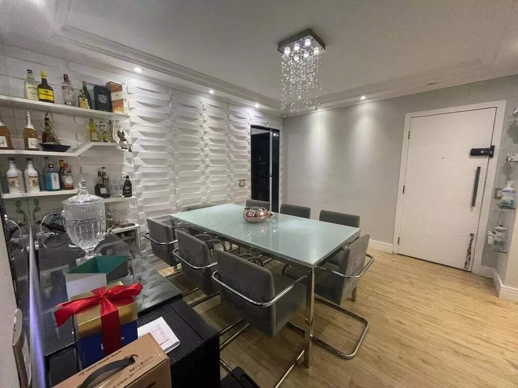 Apartamento à venda com 3 quartos, 100m² - Foto 3