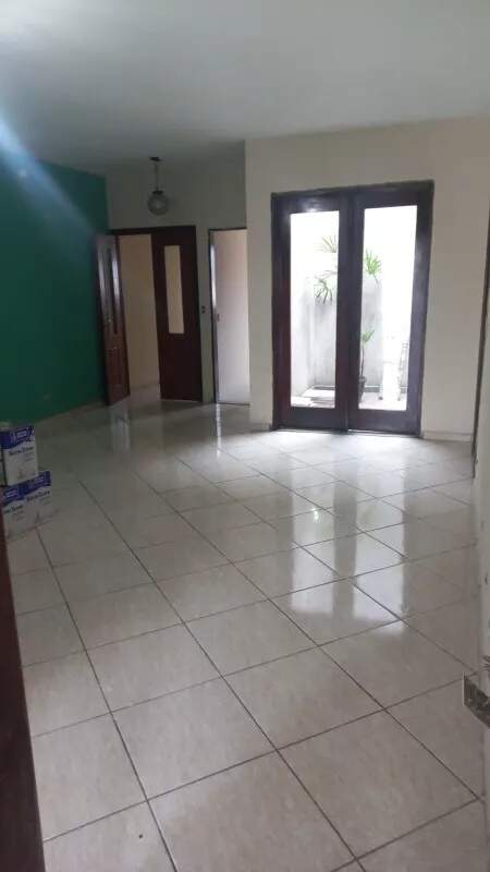 Sobrado à venda com 3 quartos, 200m² - Foto 4