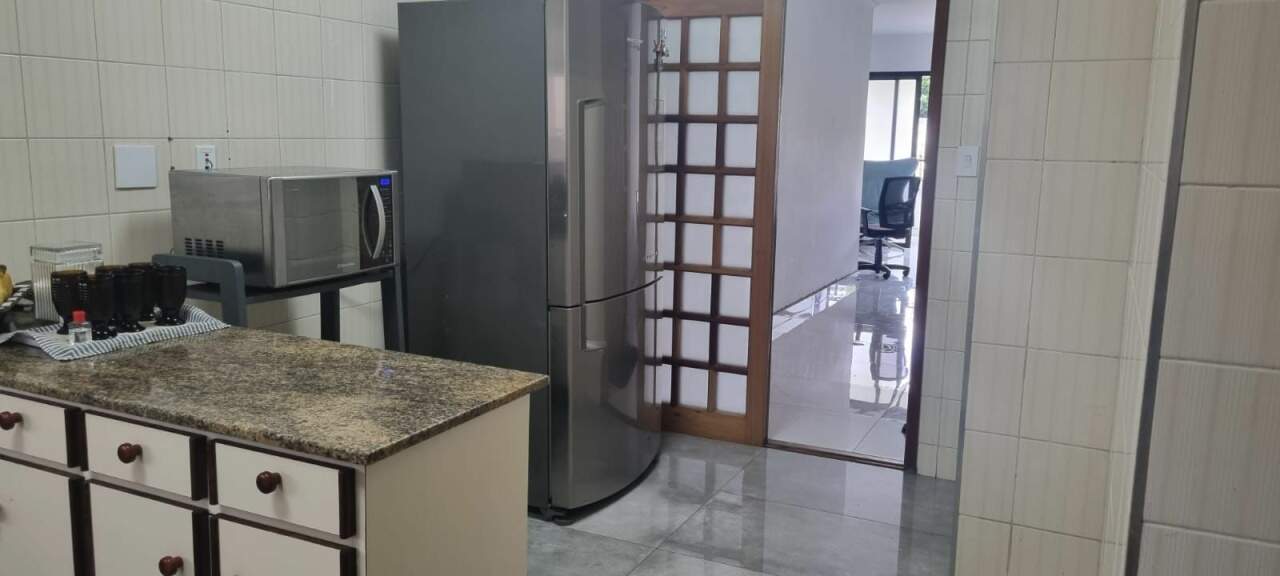 Apartamento à venda com 3 quartos, 114m² - Foto 9