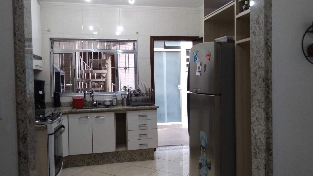 Sobrado à venda com 3 quartos, 120m² - Foto 10