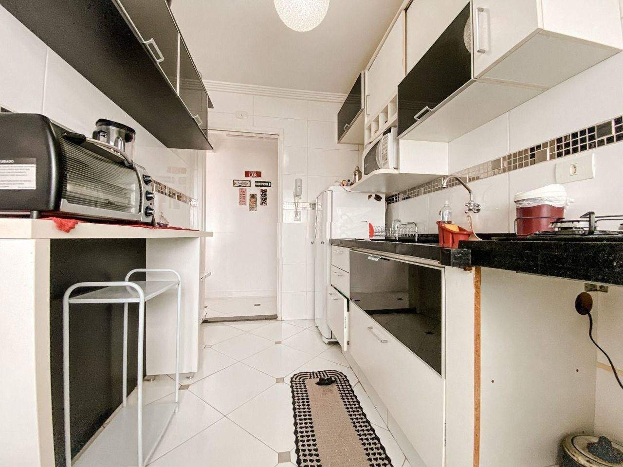 Apartamento à venda com 2 quartos, 59m² - Foto 6