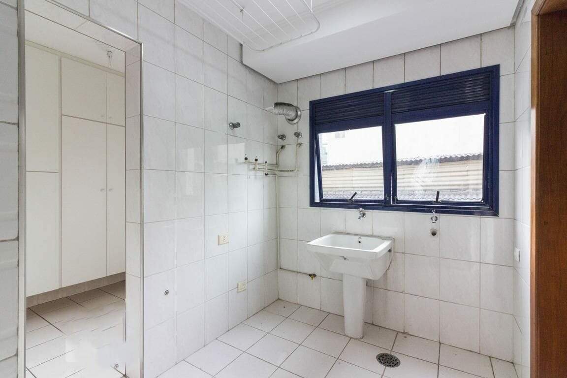 Apartamento à venda com 3 quartos, 124m² - Foto 22