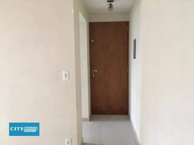 Apartamento à venda com 2 quartos, 45m² - Foto 3