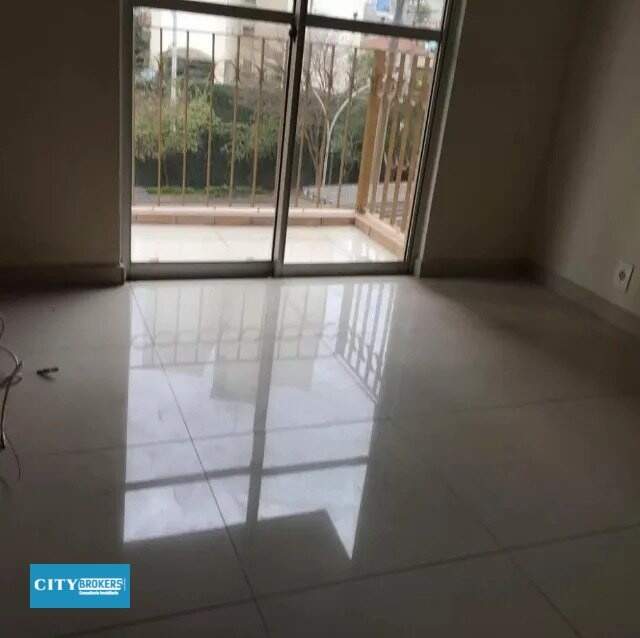 Apartamento à venda com 2 quartos, 45m² - Foto 4