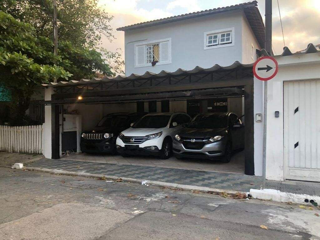 Sobrado à venda com 4 quartos, 212m² - Foto 2