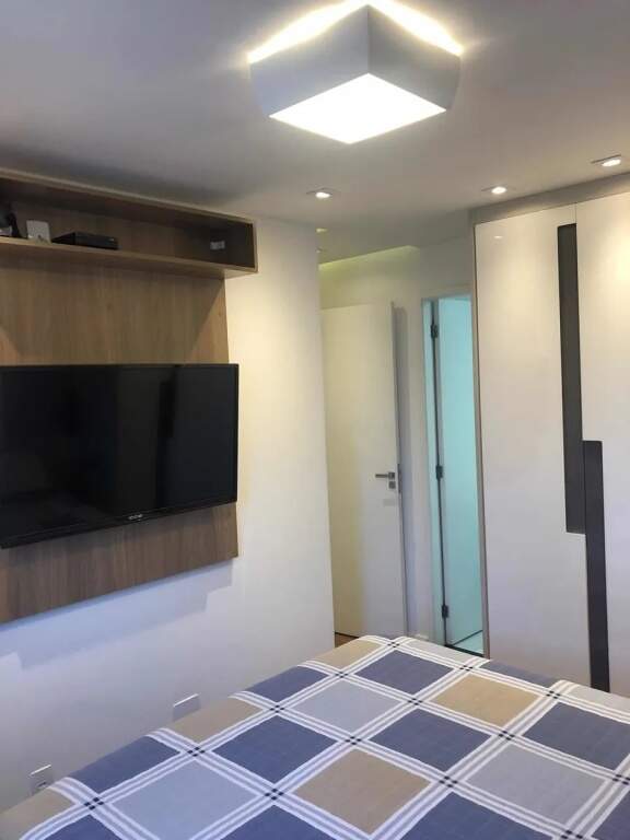 Apartamento à venda com 2 quartos, 63m² - Foto 13