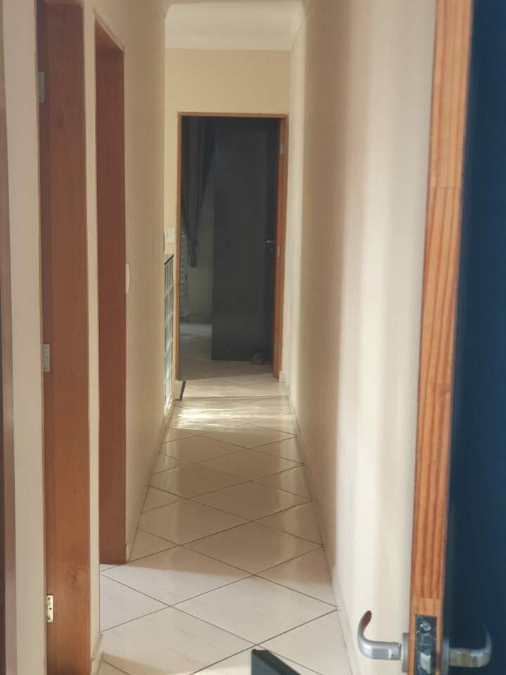 Casa à venda com 3 quartos, 112m² - Foto 18