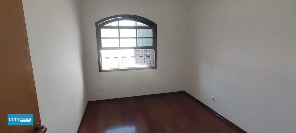 Casa à venda com 3 quartos, 198m² - Foto 27