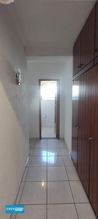 Casa à venda com 3 quartos, 198m² - Foto 21