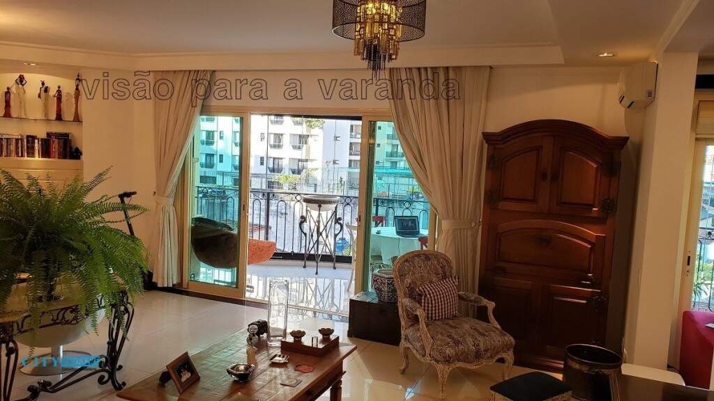 Apartamento à venda com 3 quartos, 230m² - Foto 11