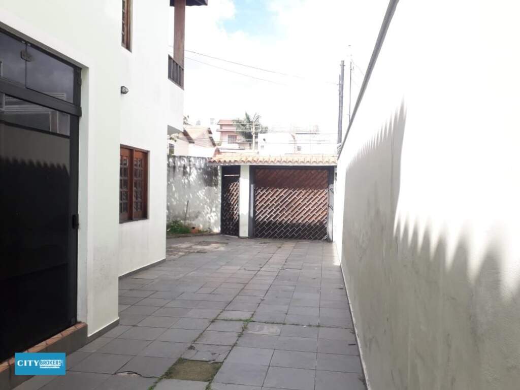 Sobrado à venda com 3 quartos, 250m² - Foto 27