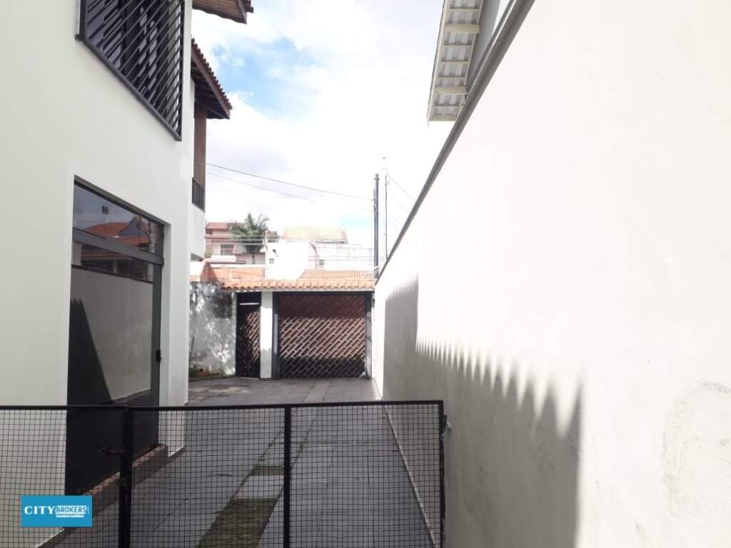 Sobrado à venda com 3 quartos, 250m² - Foto 28