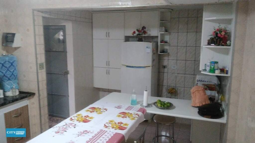 Sobrado à venda com 3 quartos, 200m² - Foto 16