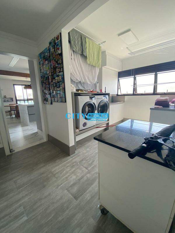 Apartamento à venda com 4 quartos, 350m² - Foto 13