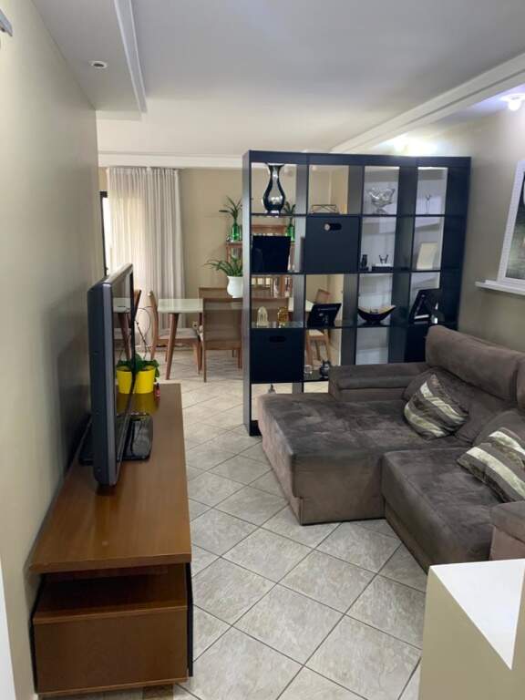 Apartamento à venda com 3 quartos, 163m² - Foto 3