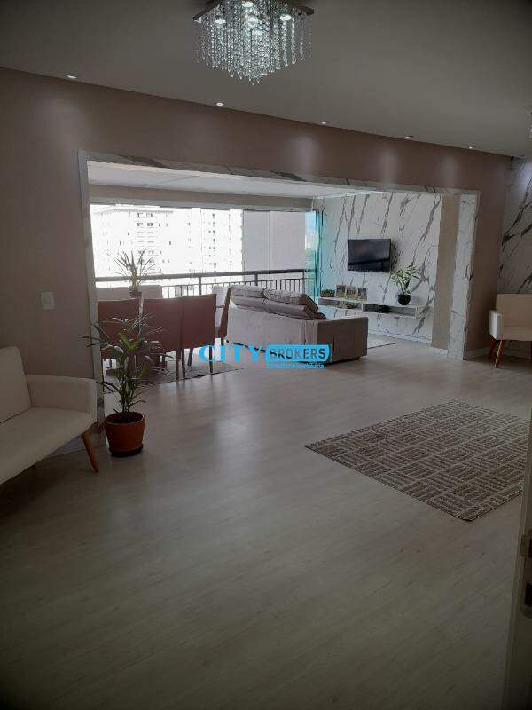 Apartamento à venda com 3 quartos, 135m² - Foto 6