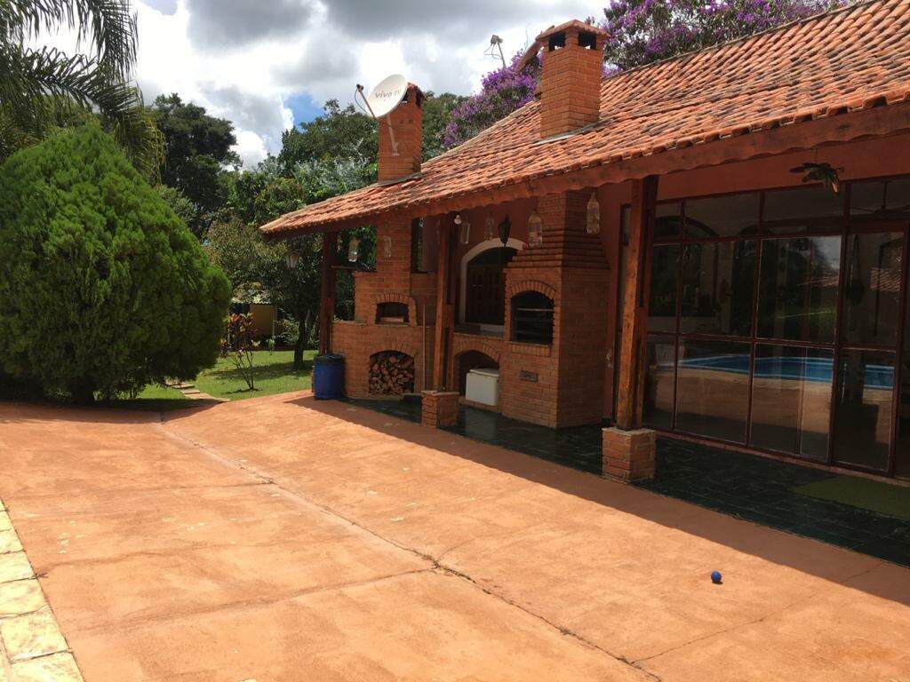 Chácara à venda com 6 quartos, 5150m² - Foto 1