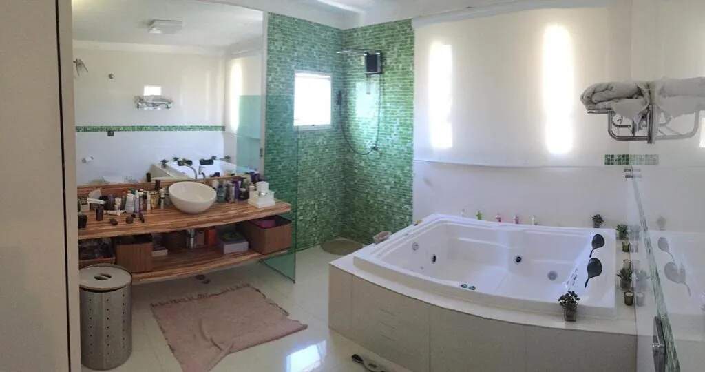 Sobrado à venda com 3 quartos, 300m² - Foto 1