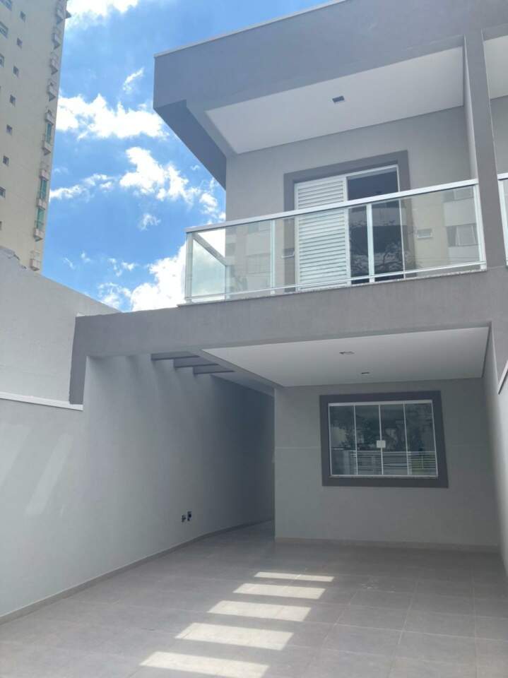 Sobrado à venda com 3 quartos, 157m² - Foto 2