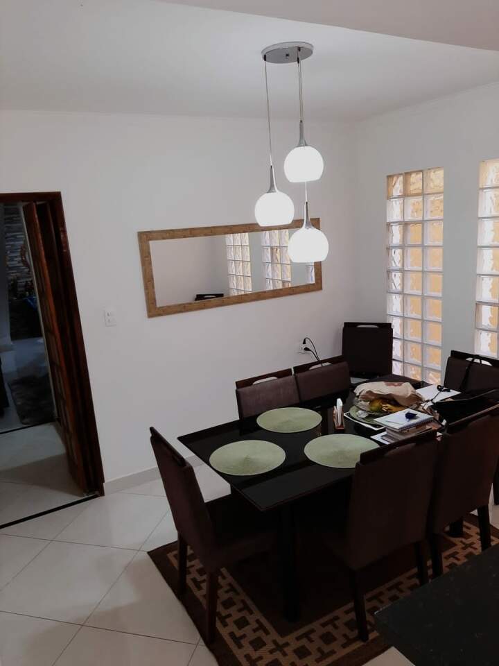 Sobrado à venda com 3 quartos, 125m² - Foto 1