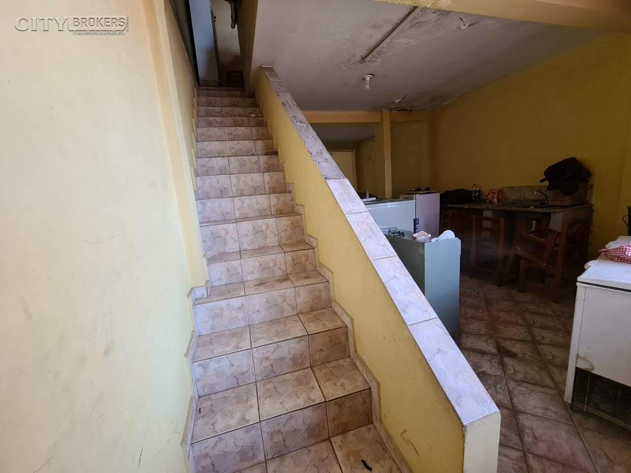 Sobrado à venda com 3 quartos, 300m² - Foto 8