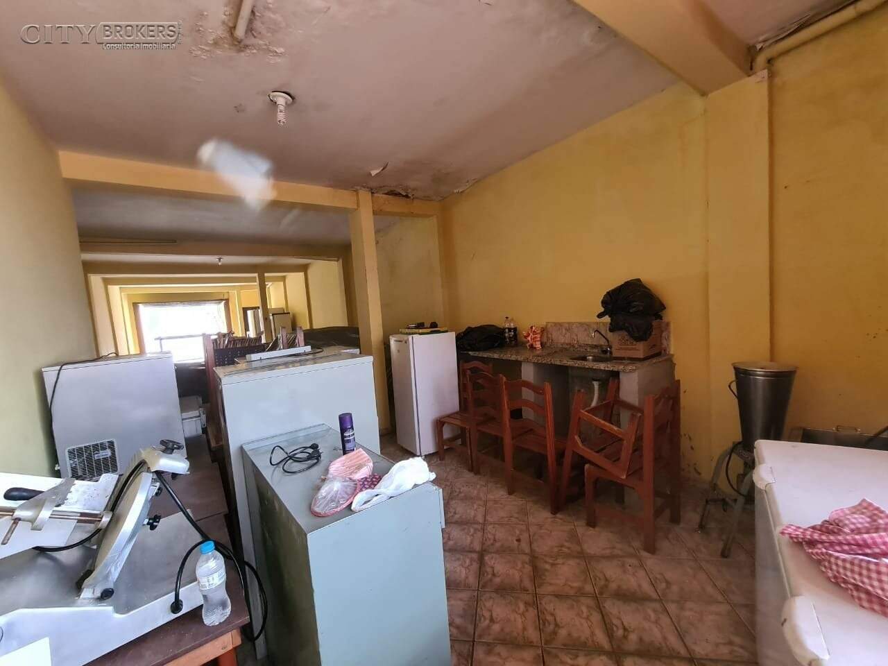 Sobrado à venda com 3 quartos, 300m² - Foto 22