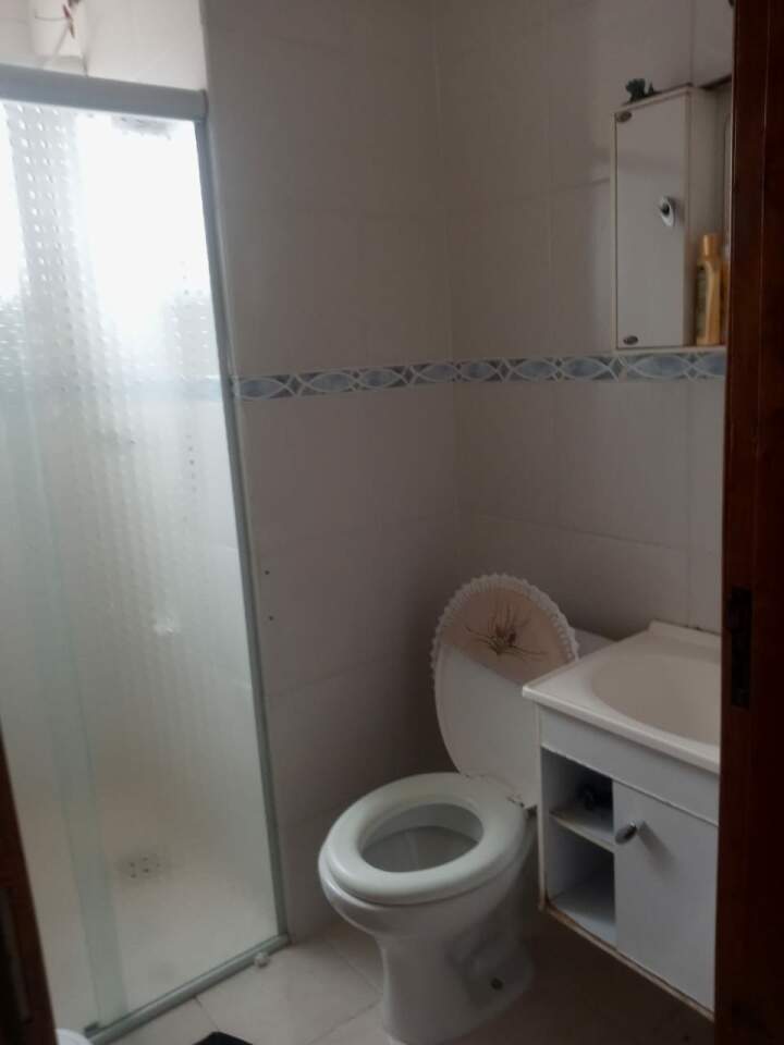 Casa de 2 quartos a para aluguel 1.800,00 no bairro Parque Piratininga Itaquaquecetuba: 