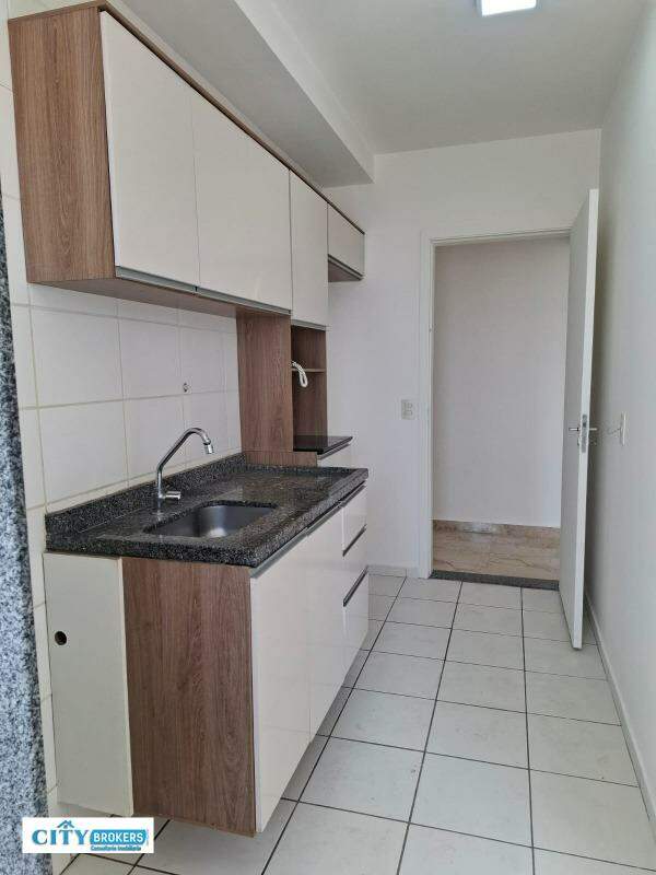 Apartamento, 3 quartos, 72 m² - Foto 3