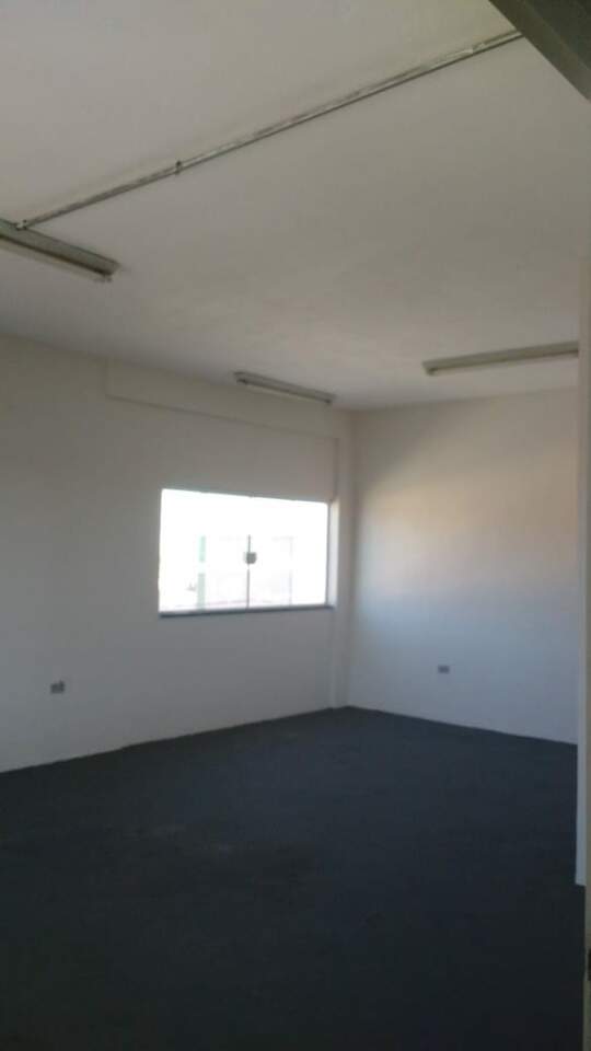 Casa para alugar com 4 quartos, 500m² - Foto 35