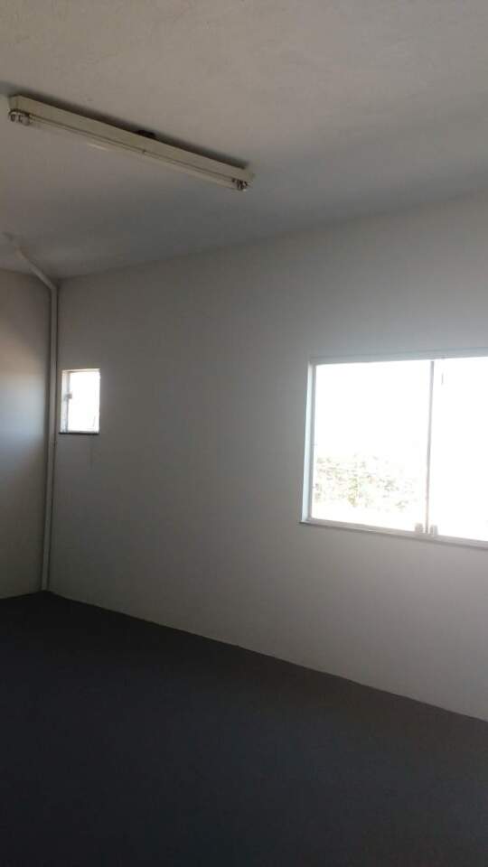 Casa para alugar com 4 quartos, 500m² - Foto 36