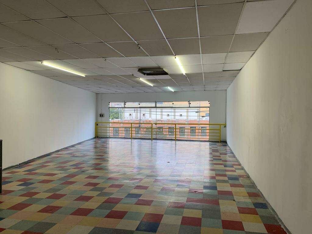 Loja-Salão para alugar, 250m² - Foto 3