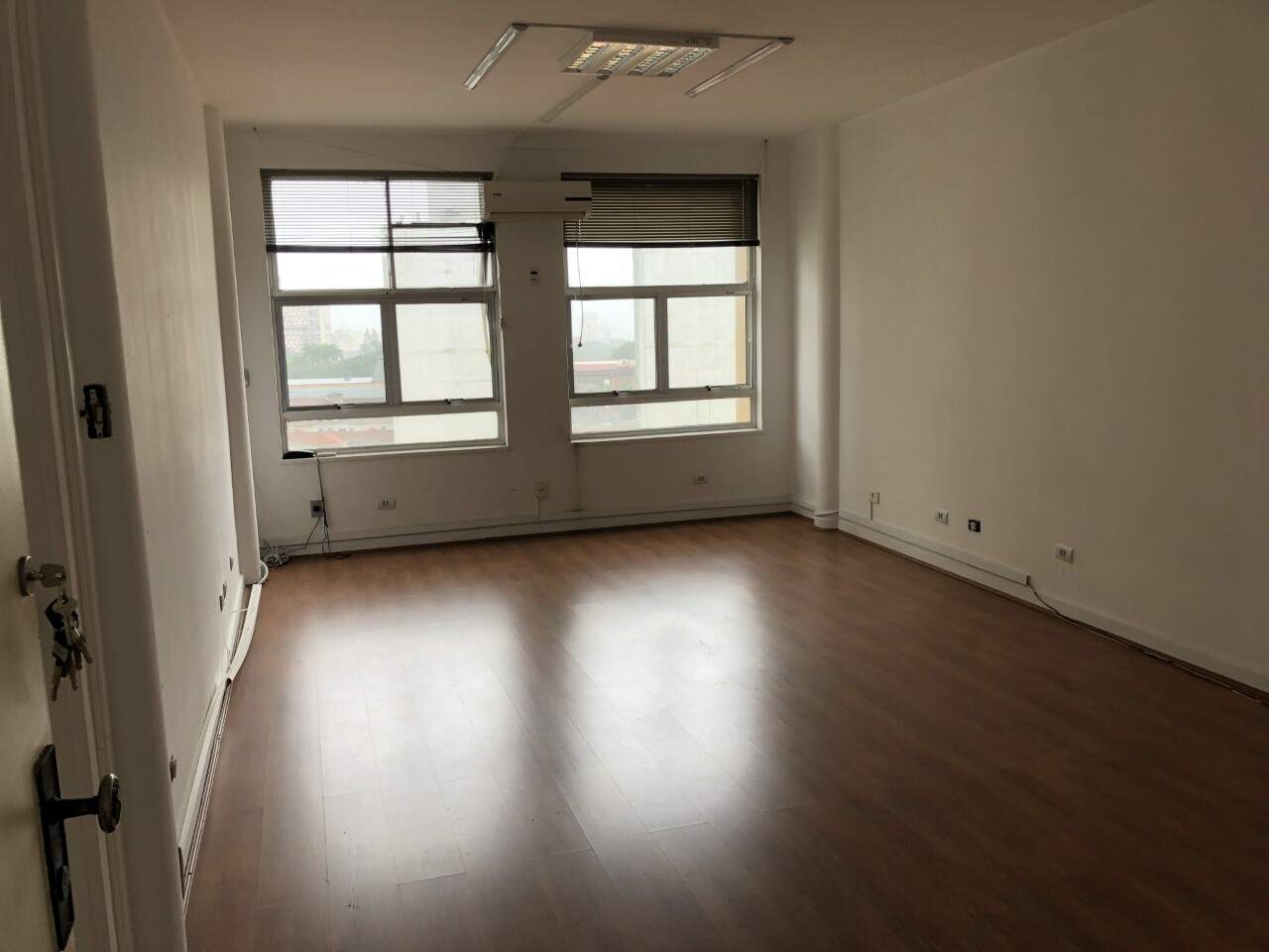 Conjunto Comercial-Sala para alugar, 38m² - Foto 2