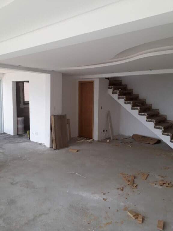 Apartamento à venda com 3 quartos, 156m² - Foto 13