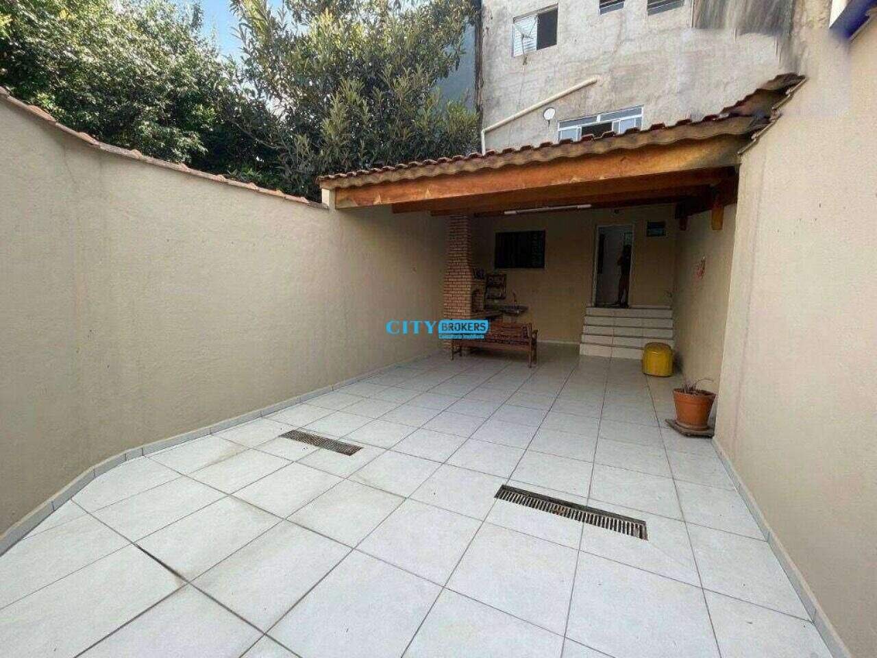 Sobrado à venda com 4 quartos, 266m² - Foto 12