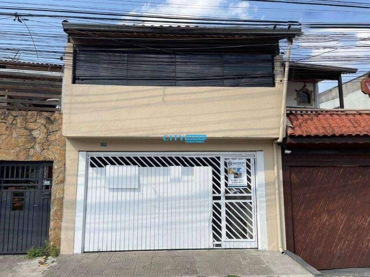 Sobrado à venda com 4 quartos, 266m² - Foto 1