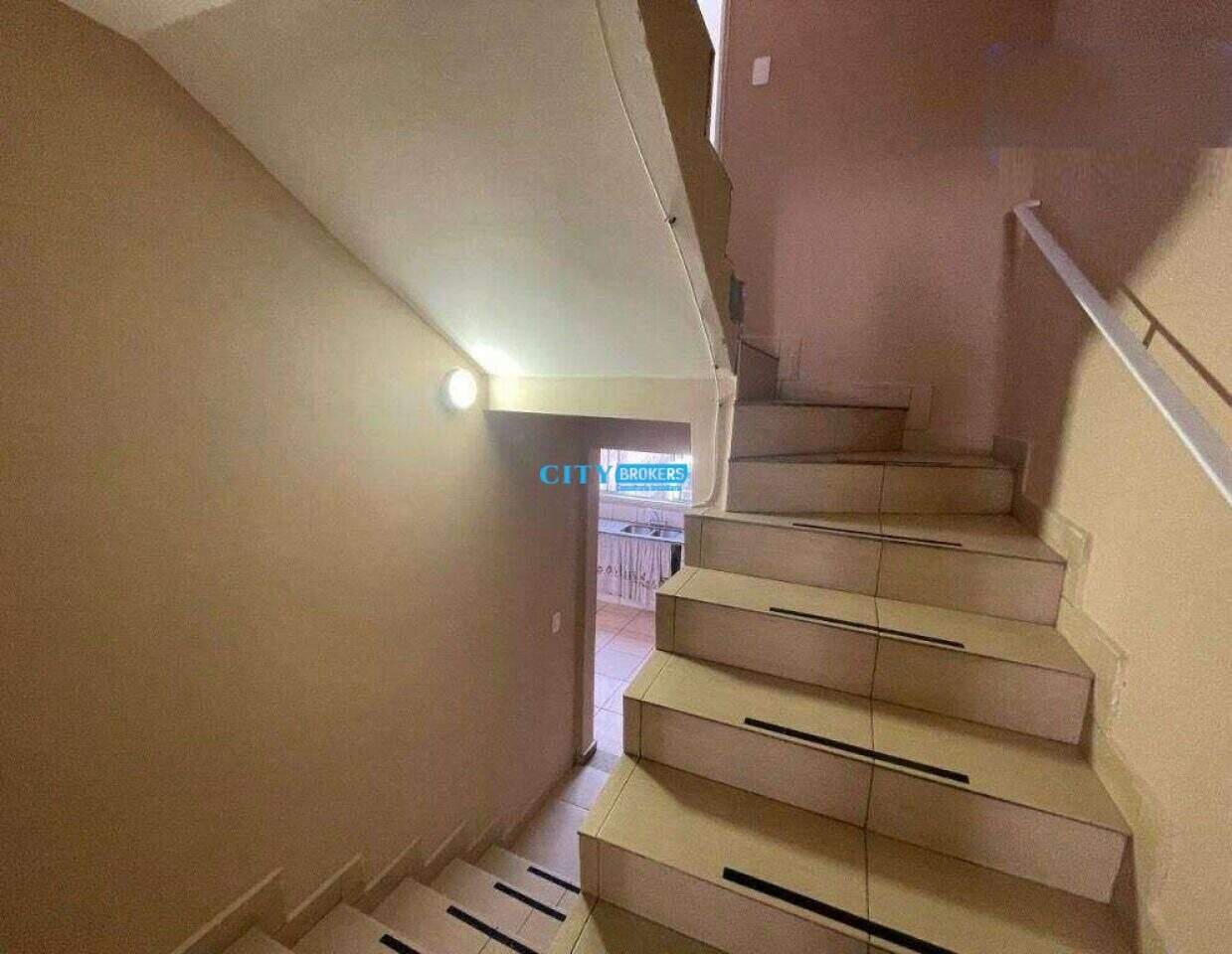 Sobrado à venda com 4 quartos, 266m² - Foto 8