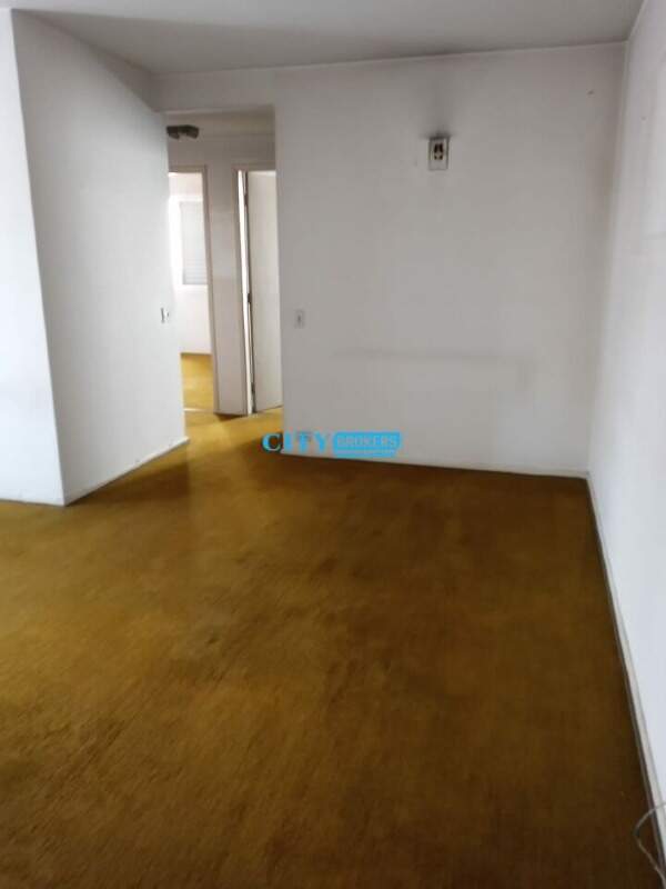 Apartamento à venda com 2 quartos, 82m² - Foto 2