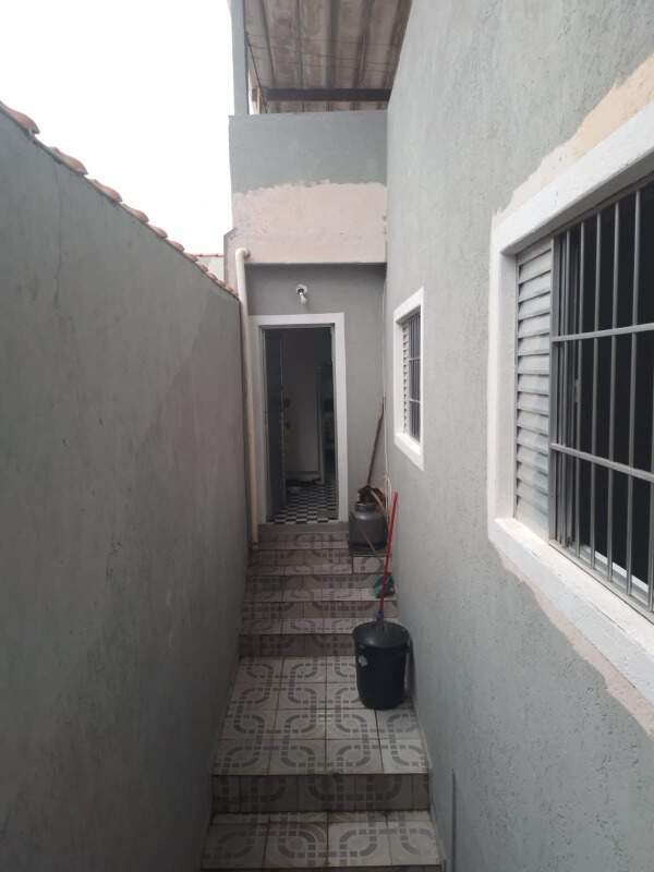 Casa à venda com 3 quartos, 300m² - Foto 10