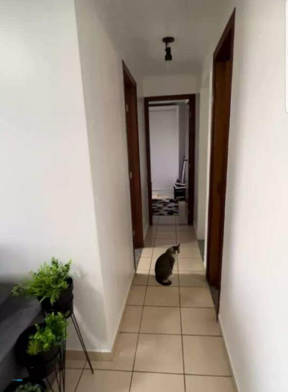 Apartamento à venda com 2 quartos, 1m² - Foto 8