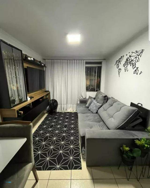 Apartamento à venda com 2 quartos, 1m² - Foto 1